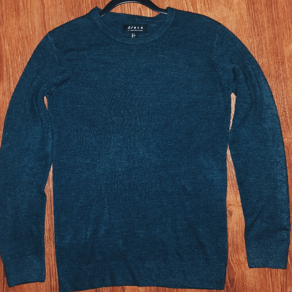 Green sweater